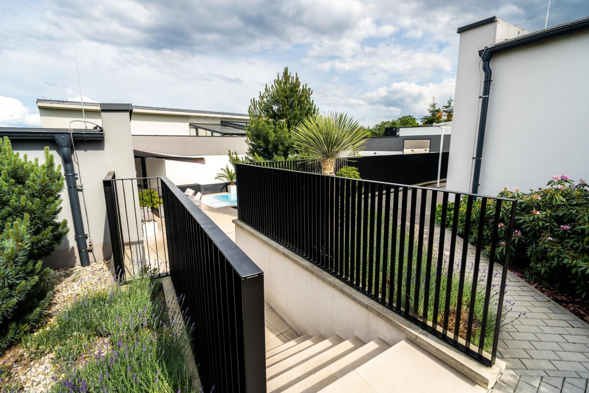 Apartmany Ladná Exterior foto